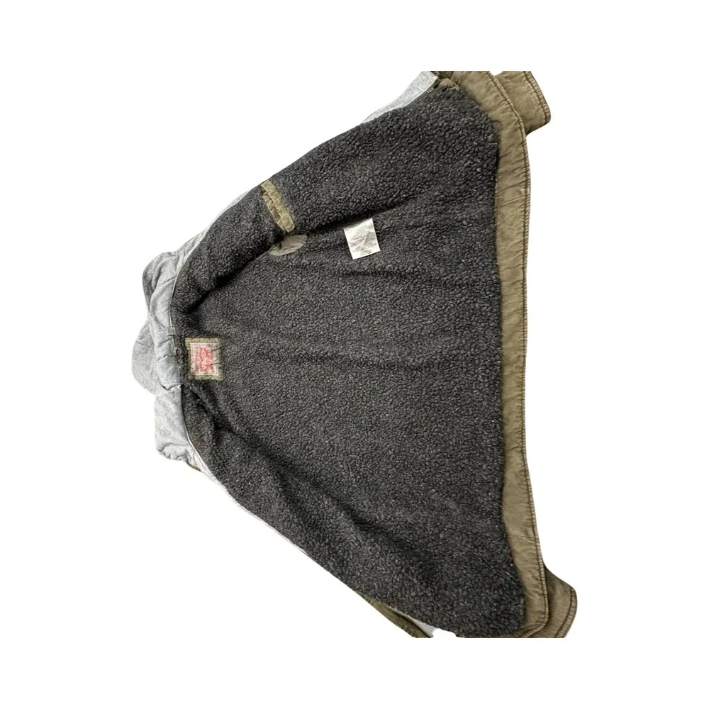 Levis lining size